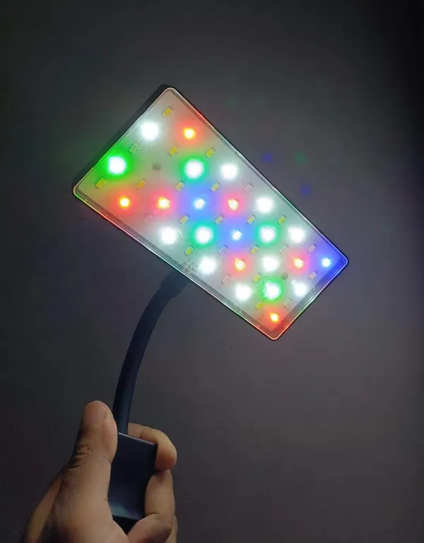 Wrgb clip light for planted tank