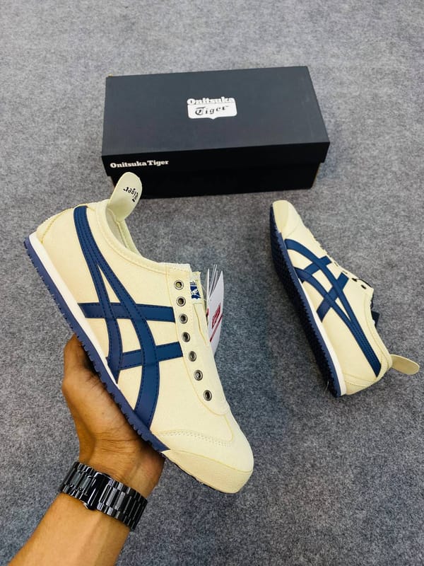 Onitsuka Tiger Slip on (size 39,40)