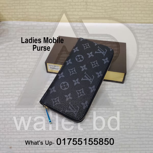 Louis Vuitton Ladies Mobile Purse Wallet With Original Branding Box