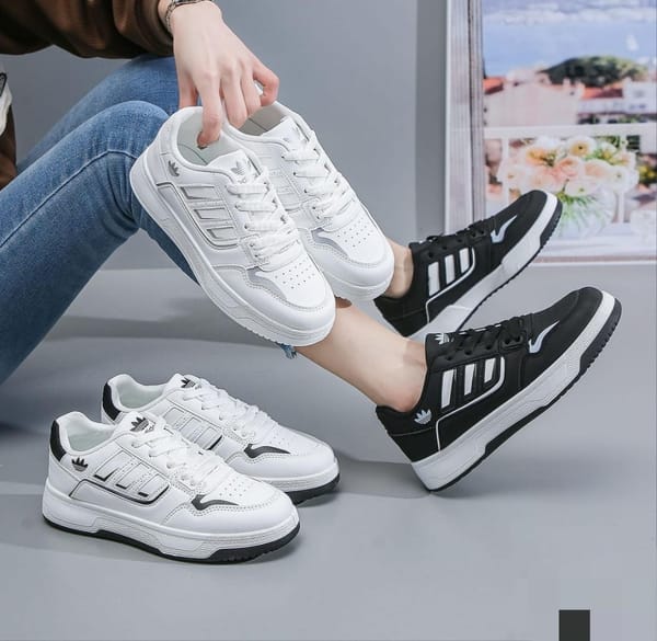Sports Shoes