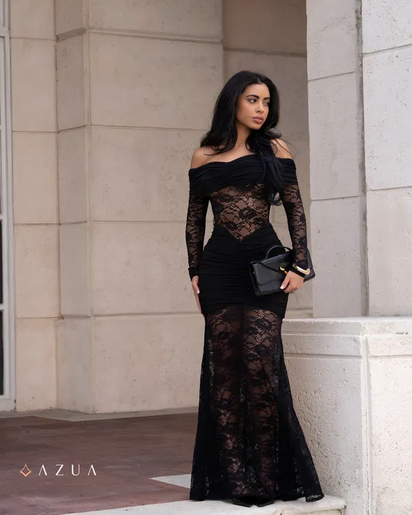 Morphe Essence Lace Ruched Dress