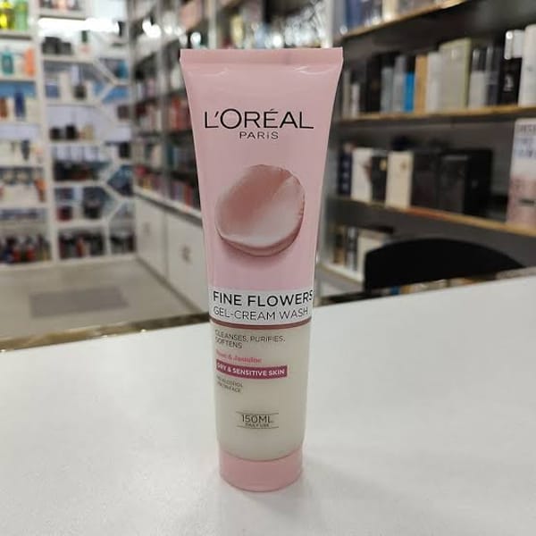 L’Oreal Fine Flowers Gel-Cream Wash – 150ml
