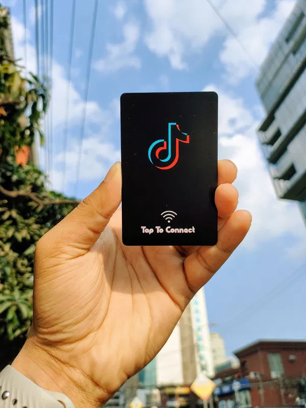 Customised TikTok Card – Smart Sharing Card