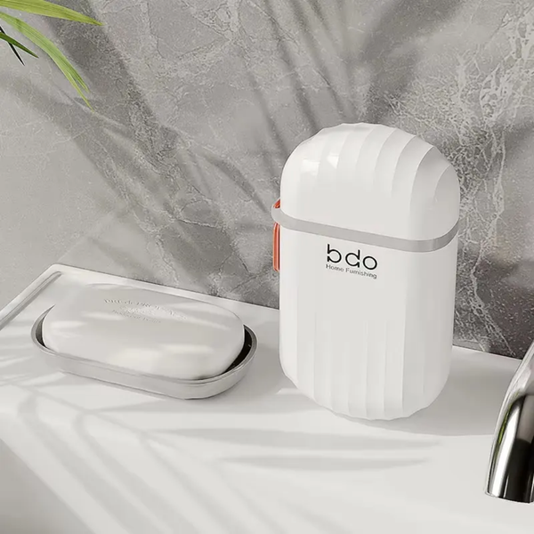 Compact travel soap case