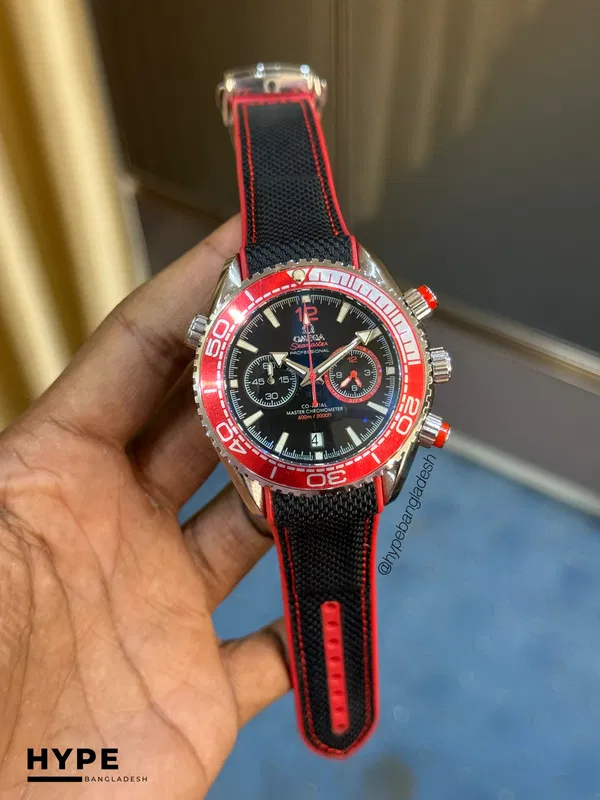 Omega Seamaster Quartz Chronograph Silicone Belt (Red)
