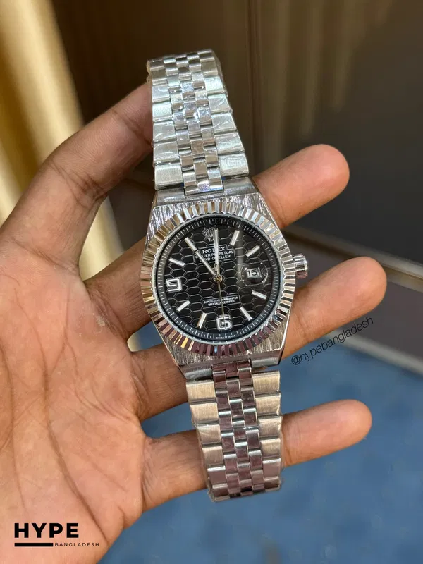 R0LEX Land Dweller Quartz (Sweep Movement)
