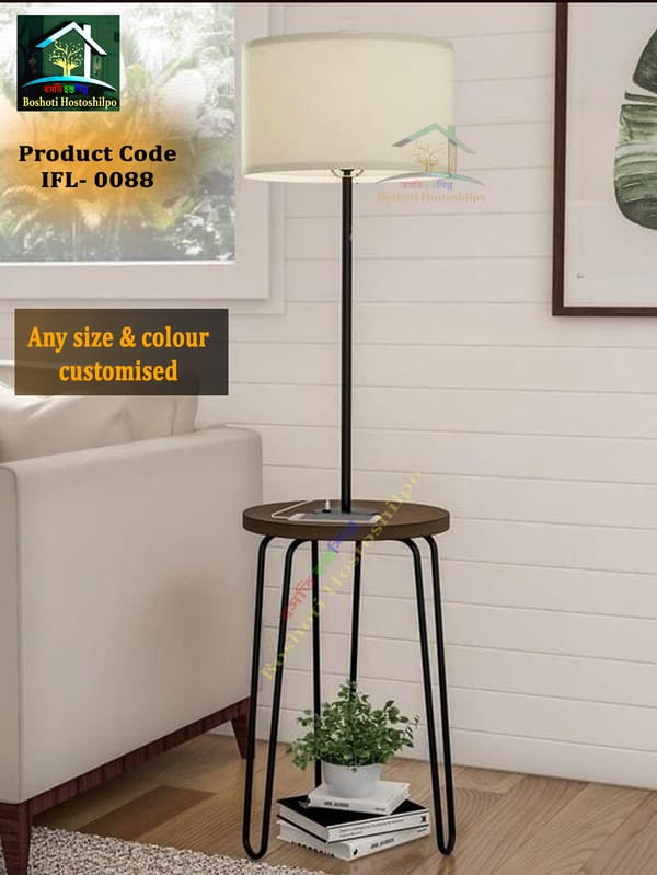 Corner stand lamp