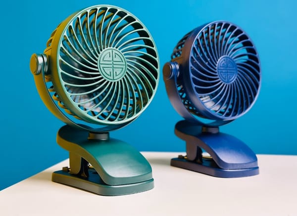 P8 USB Small Handheld Rechargeable Clip Fan – Green Color