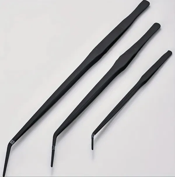 Curve tweezer