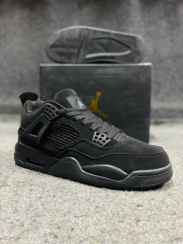 Sneakers Model Name! – Aj4 Black Cat