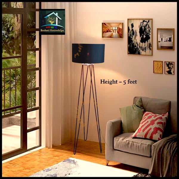 Corner stand lamp