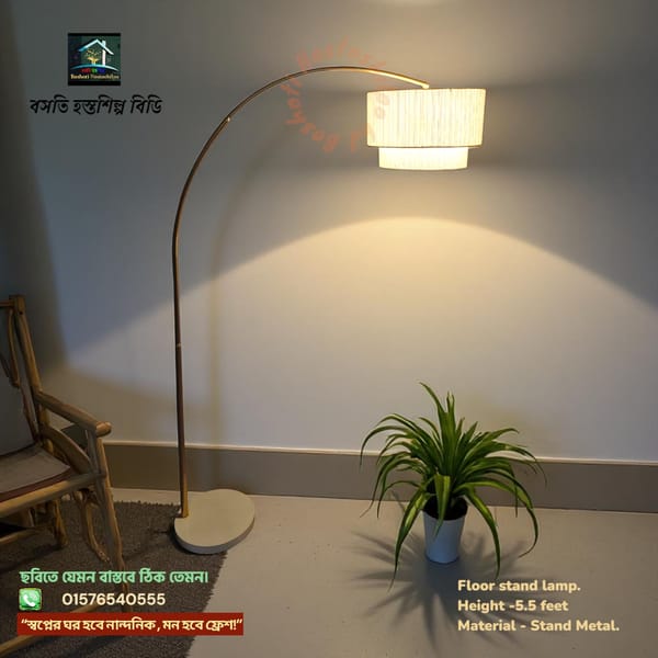 Corner stand lamp