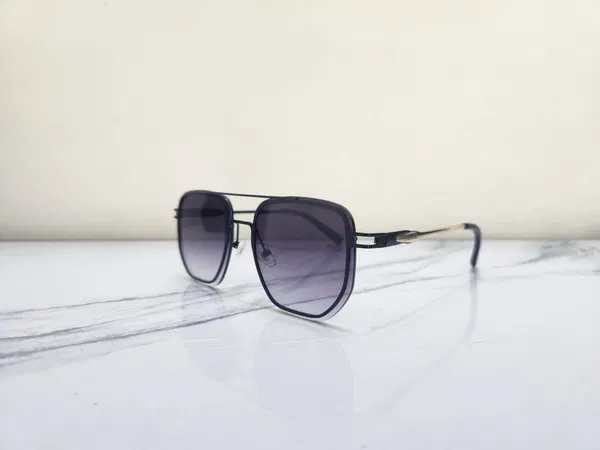 240 Premium Metal Sunglass