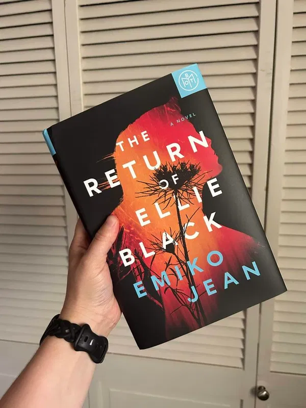 The Return of Ellie Black: A Novel Book by Emiko Jean