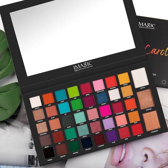 Imagic & Carolina Eyeshadow