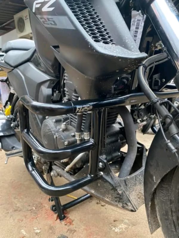 Premium Heavy Engin Gourde Bumper For Yamaha FZ-25