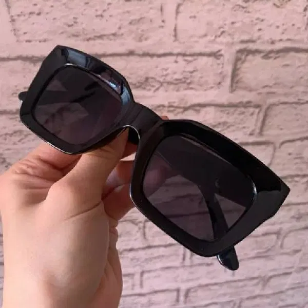 Glossy Shine Black Sunglass