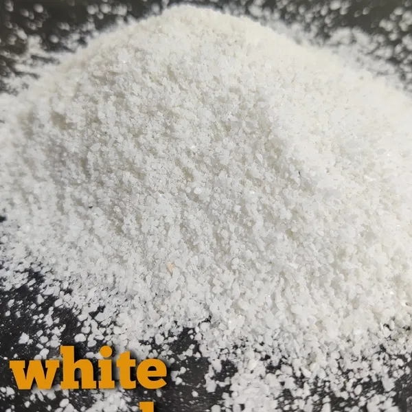 white sand ( 2 kg bag)