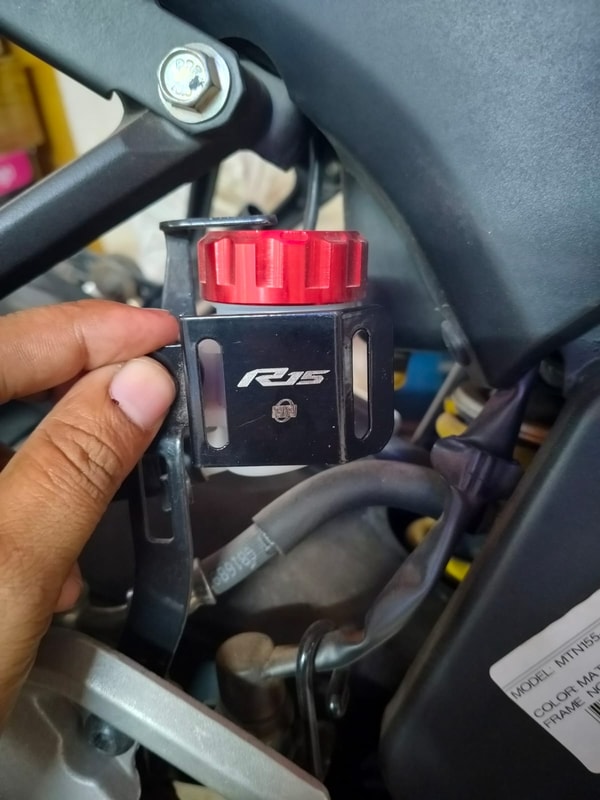 Premium Oil Pot Cover For R15 All Model