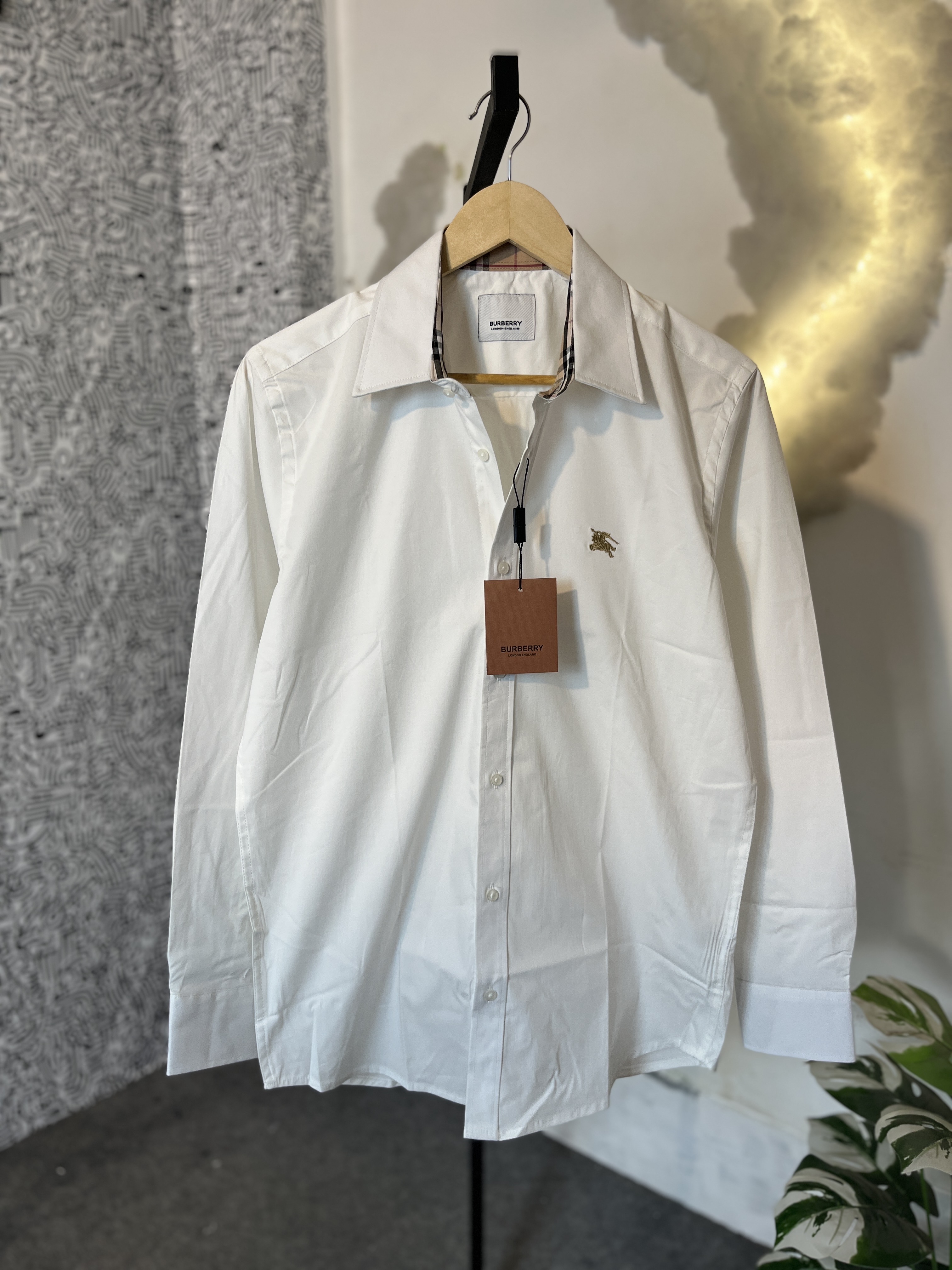 PREMIUM SOLID WHITE BURBERY_img_4