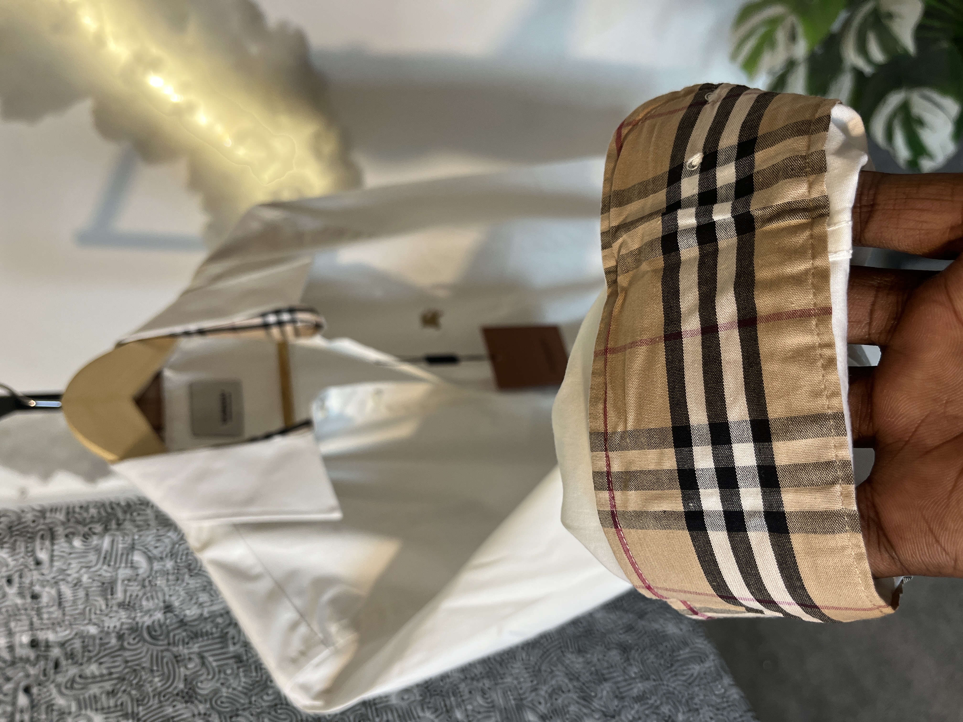 PREMIUM SOLID WHITE BURBERY_img_3