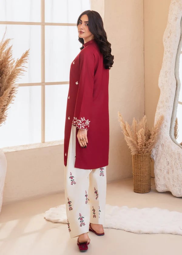 New Arrival – Elegant Red Embroidered Kurti Set_img_2