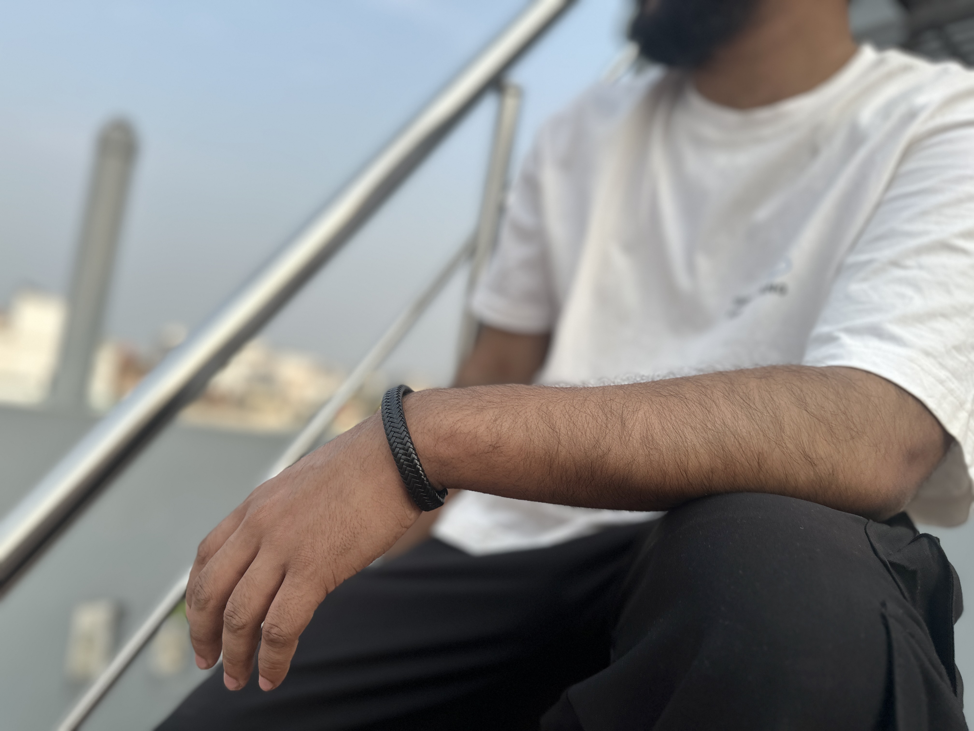 Hand-Woven Men's Bracelet Leather Alloy_img_1