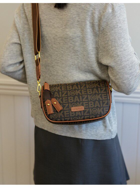 Checkered Letter Shoulder Bag with Wide Shoulder Strap, Crossbody Bag for Women_img_3