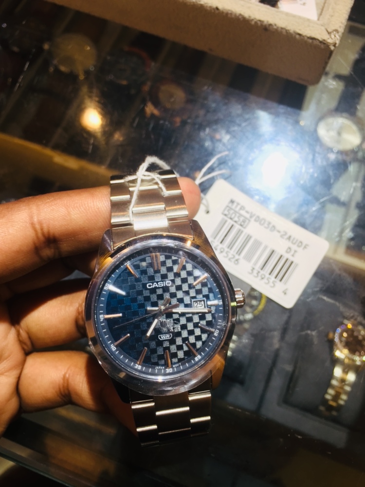 Casio VD03D-2A2 Men’s 42 mm Quartz Analog Watch – Blue Dial & Stainless Steel Bracelet