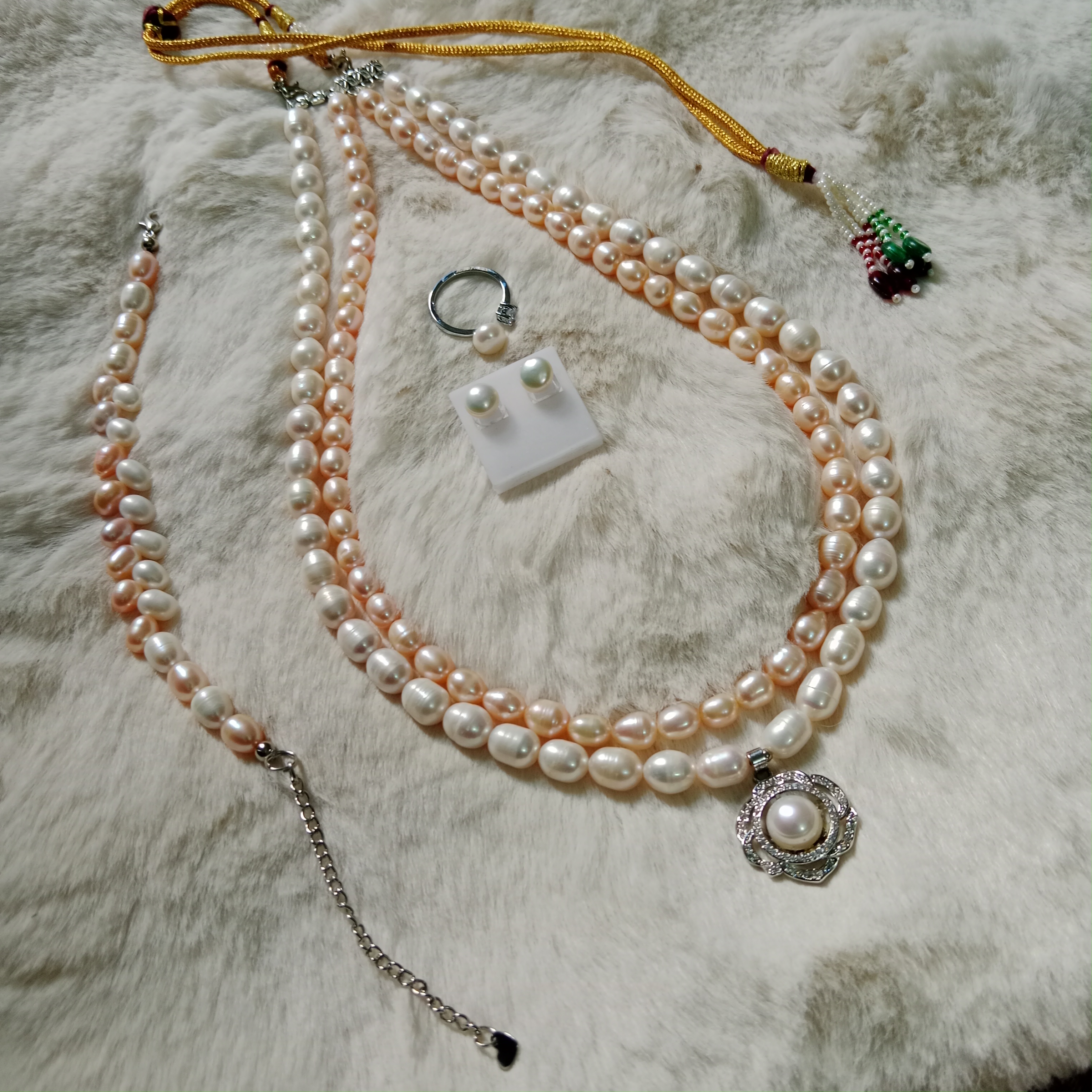2 Layer Pearl Premium Quality Necklace Set Combo_img_0