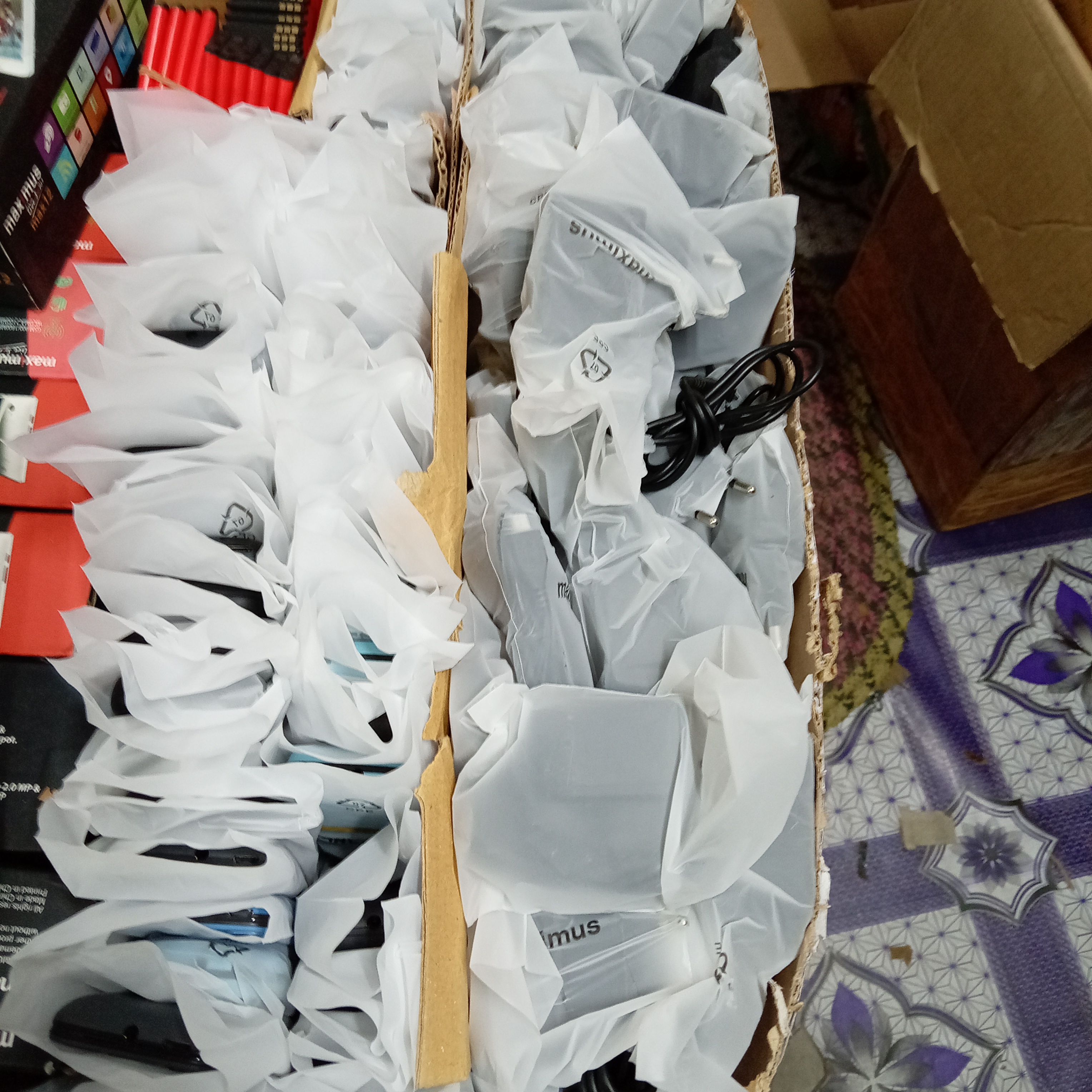 Refurbished Mobile +Battery+Chargar প্যাকেট ছাড়া।_img_1