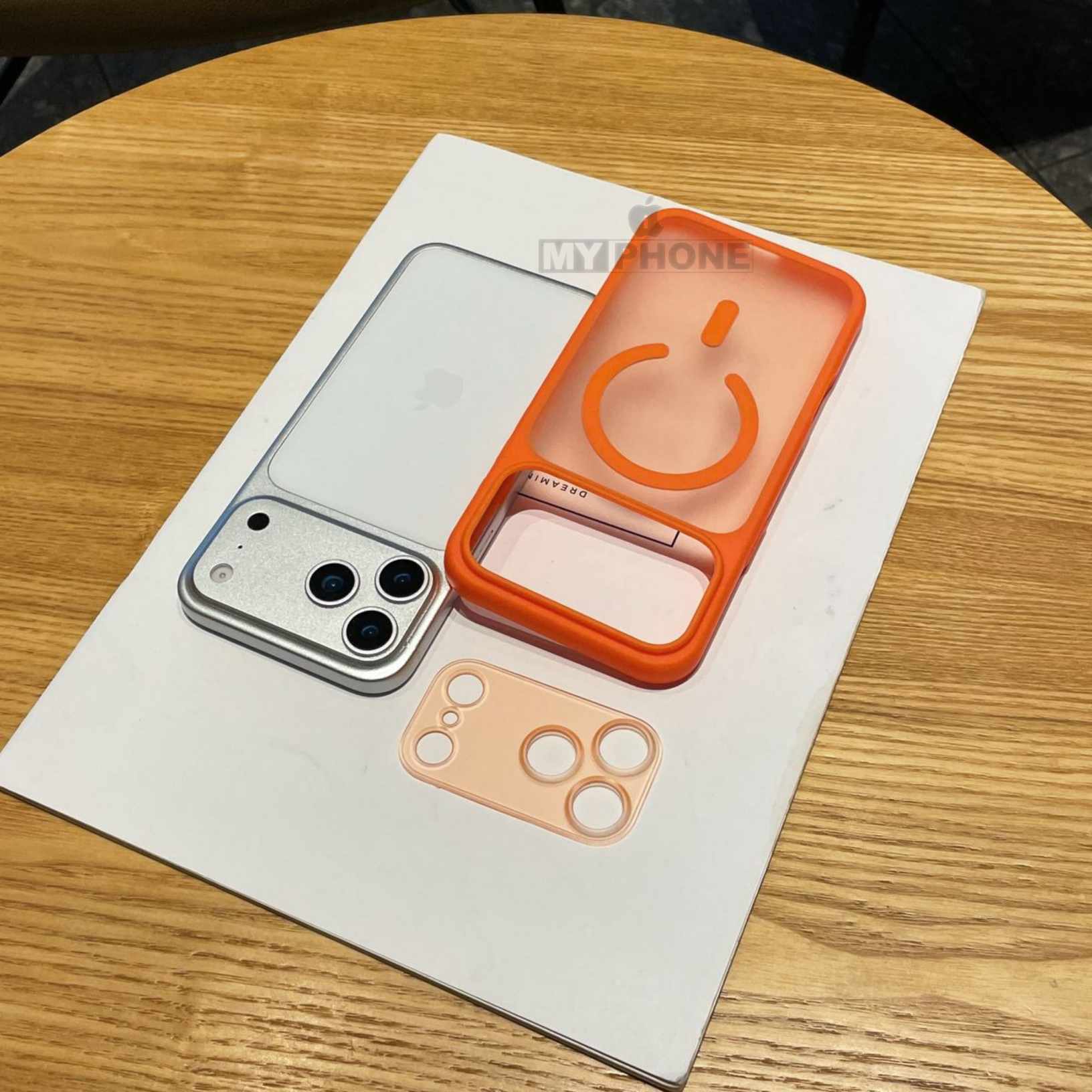 Luxury Matte MagSafe Edition with Integrated Lens Protection for iPhone 17 Pro & 17 Pro Max 🛡️🔥_img_3