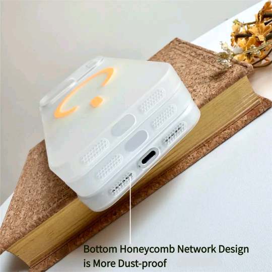 High-Quality Radium Effect Luminous MagSafe Hard Case - Night Glow Your Phone in Dark_img_6