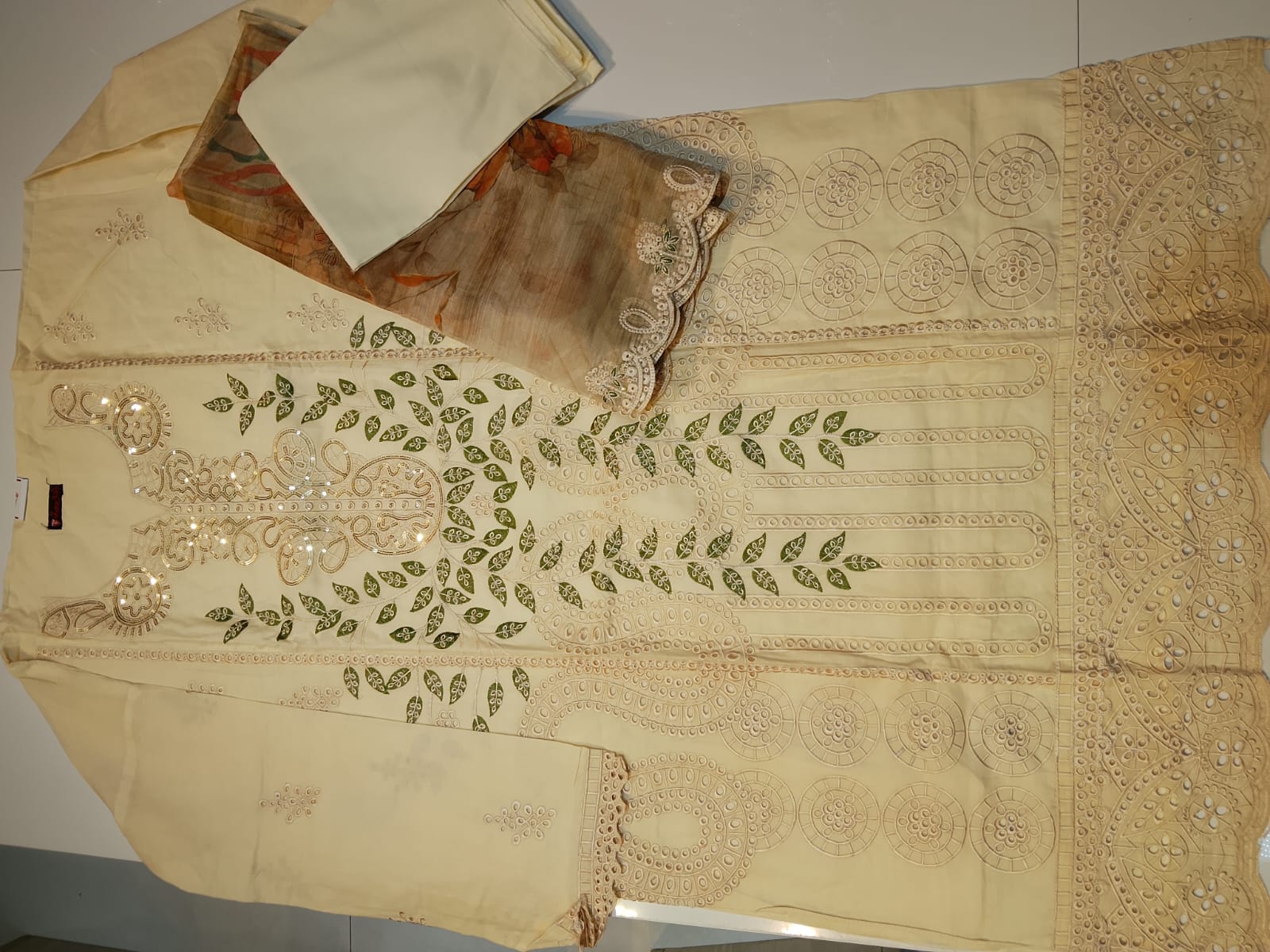 unstitched embroidery cotton three pieces - Image 3