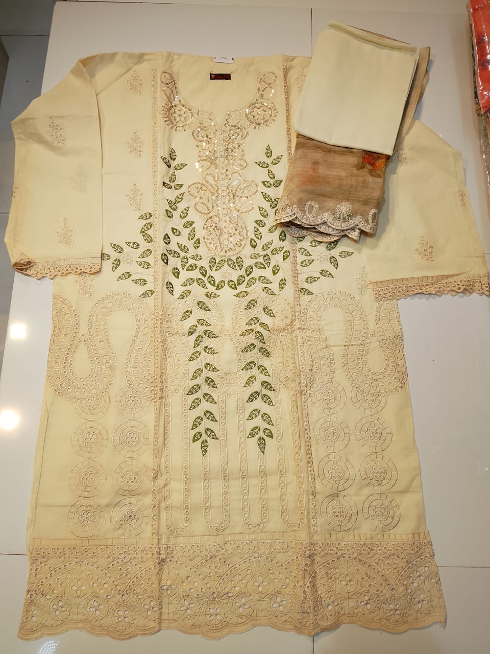 unstitched embroidery cotton three pieces