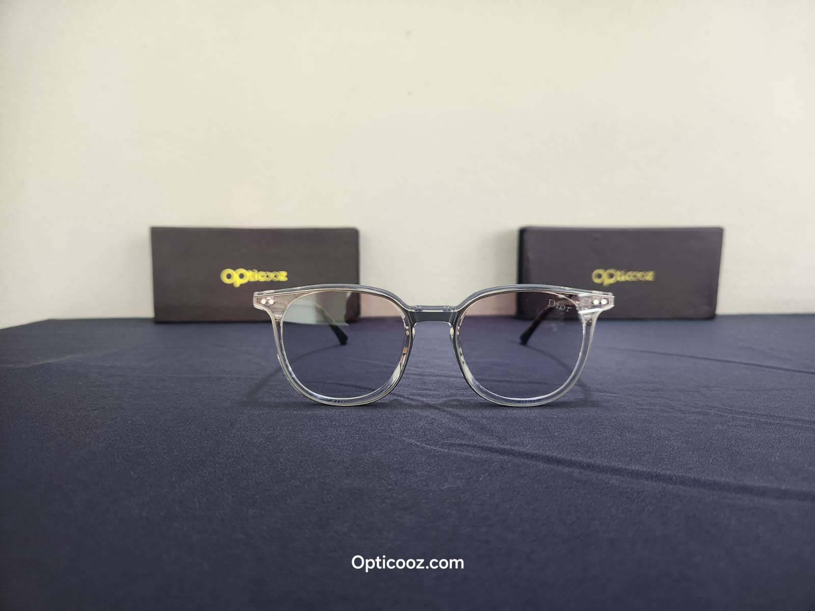 Premium Magnetic Clip-On Eyeglass (2-in-1)_img_1