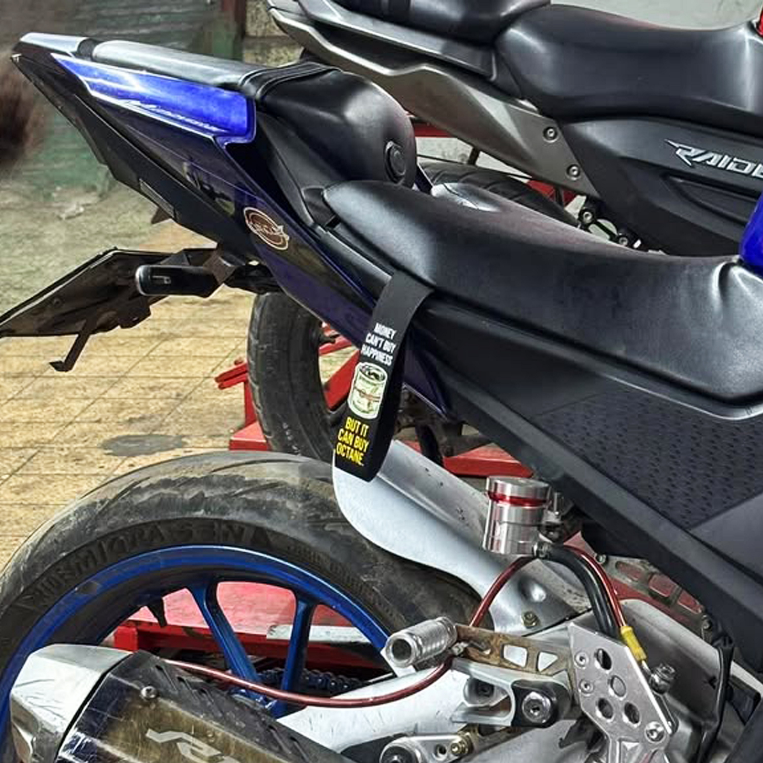 Tail-Strap, Money can buy Octane_img_2