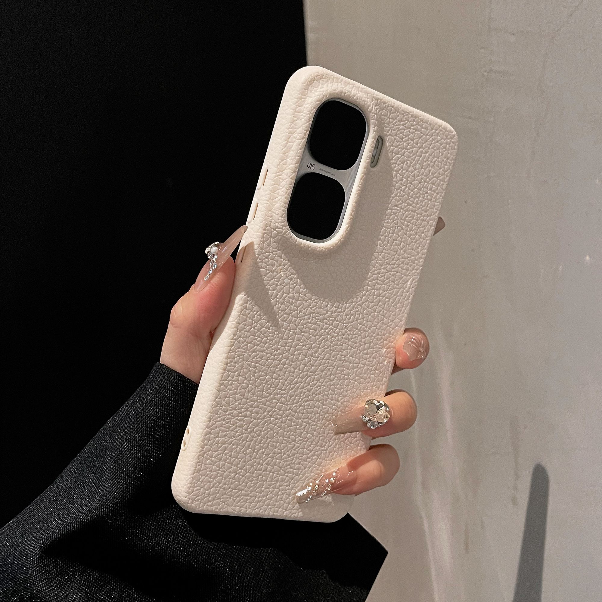 IQOO Neo10 plain leather texture anti-fingerprint soft anti-fall large hole protective cover_img_4