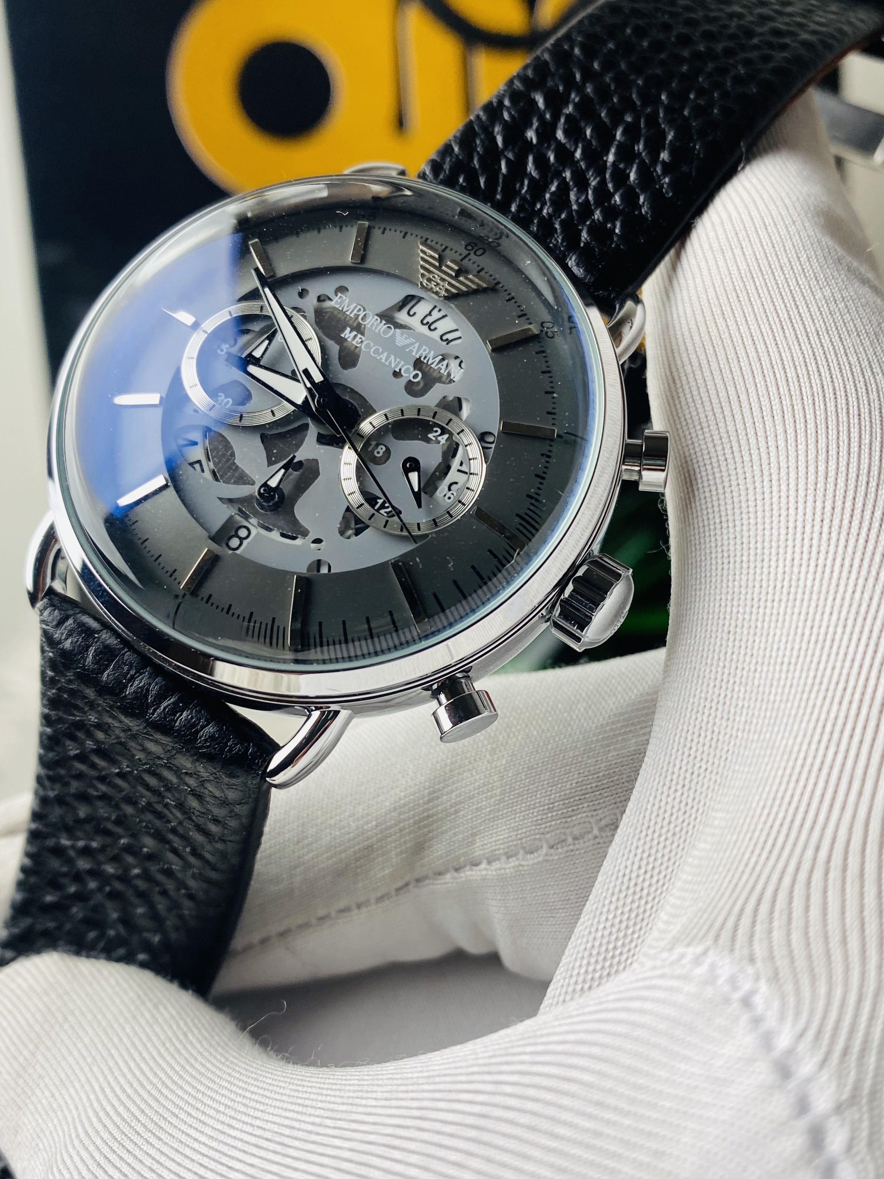 Armani Oval || Active chronograph_img_1