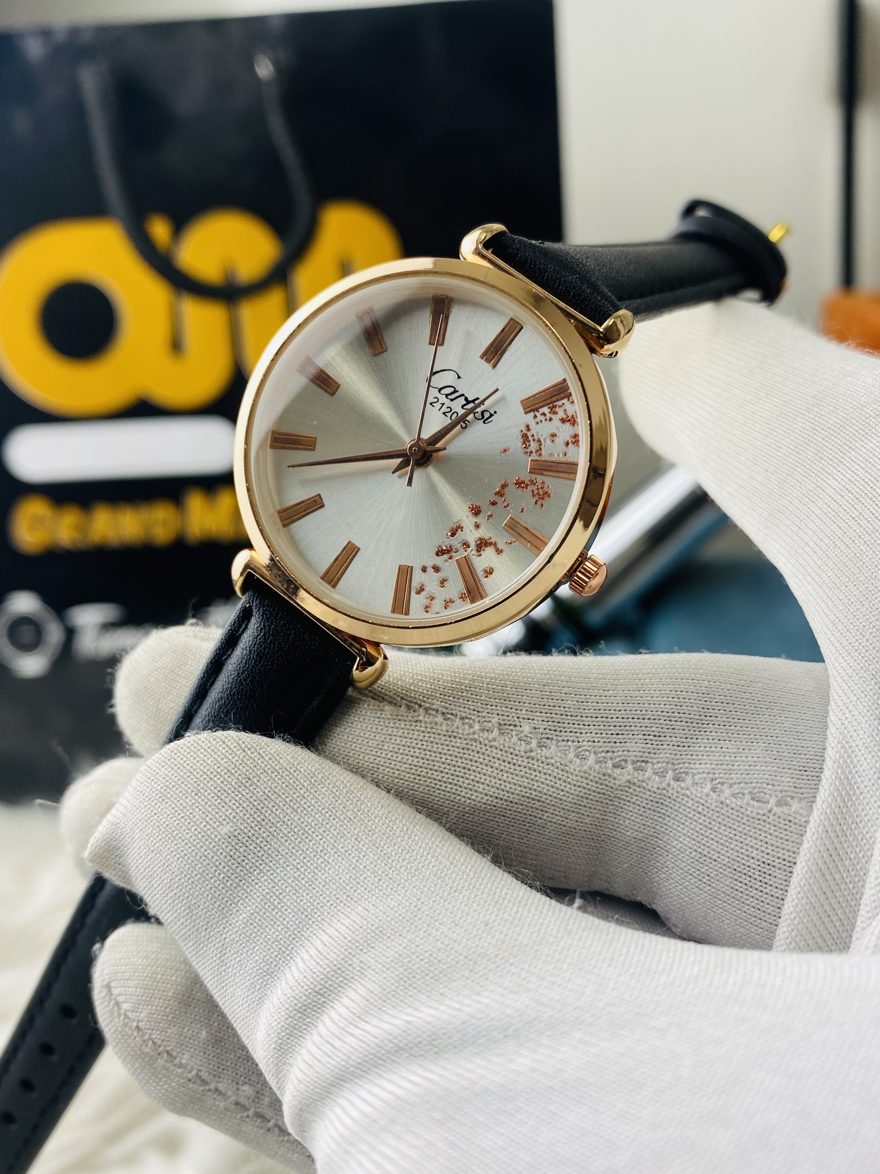 Cartisi Girls || Black Strap