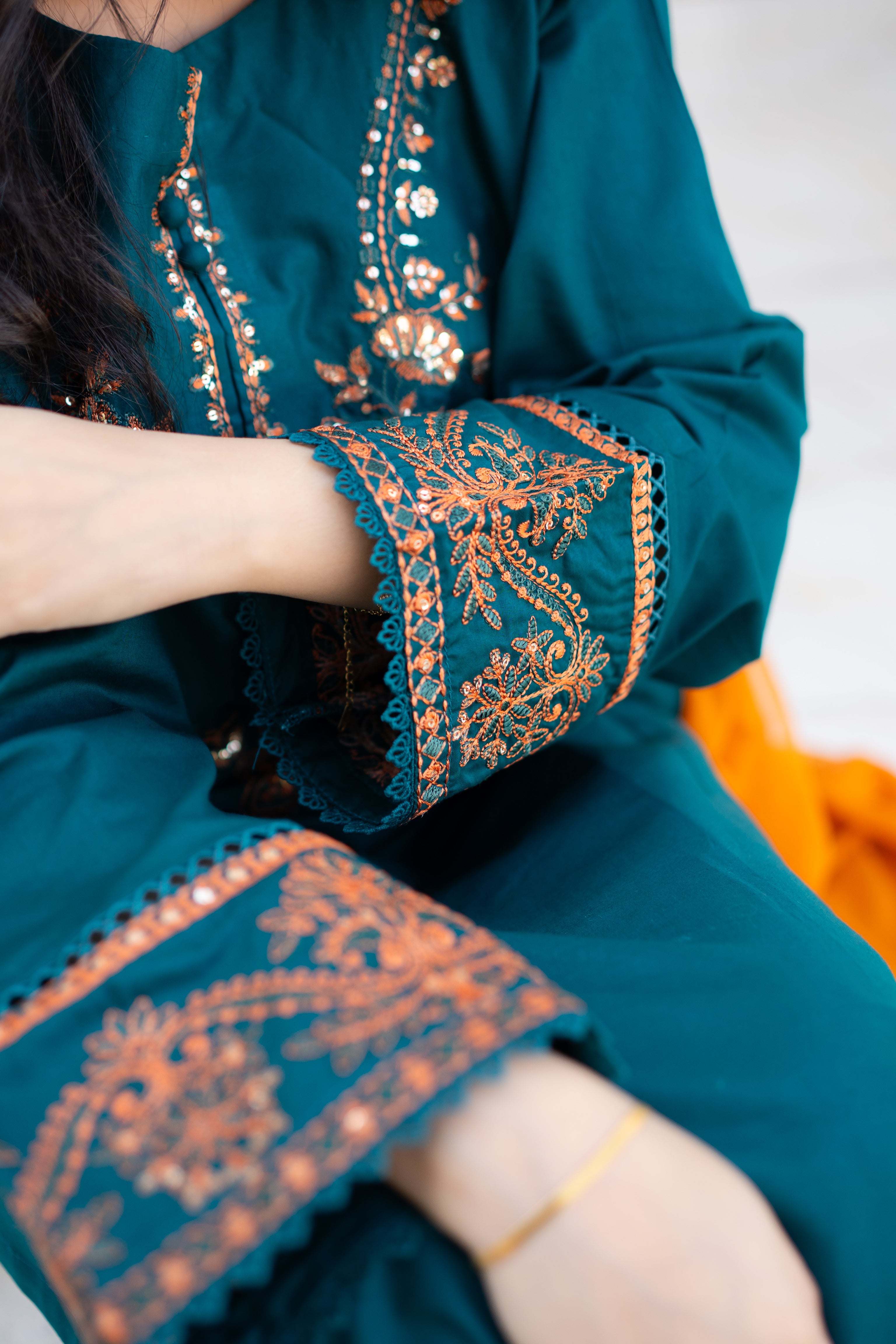 Teal Embroidered Suit_img_4