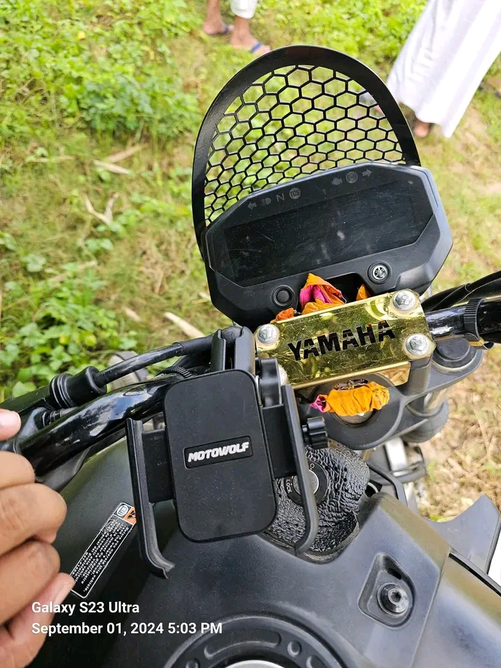 Premium Mobile Holder Motowolf Brand_img_3