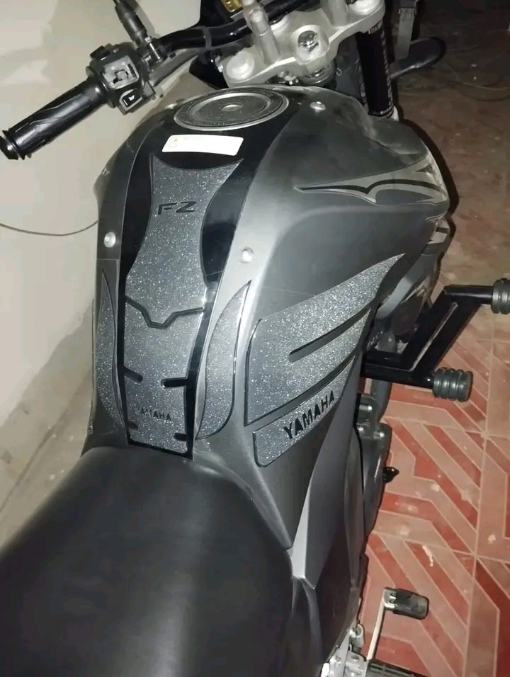 Premium Full Tanky Pad Set Sticker For Fzs All Model_img_1