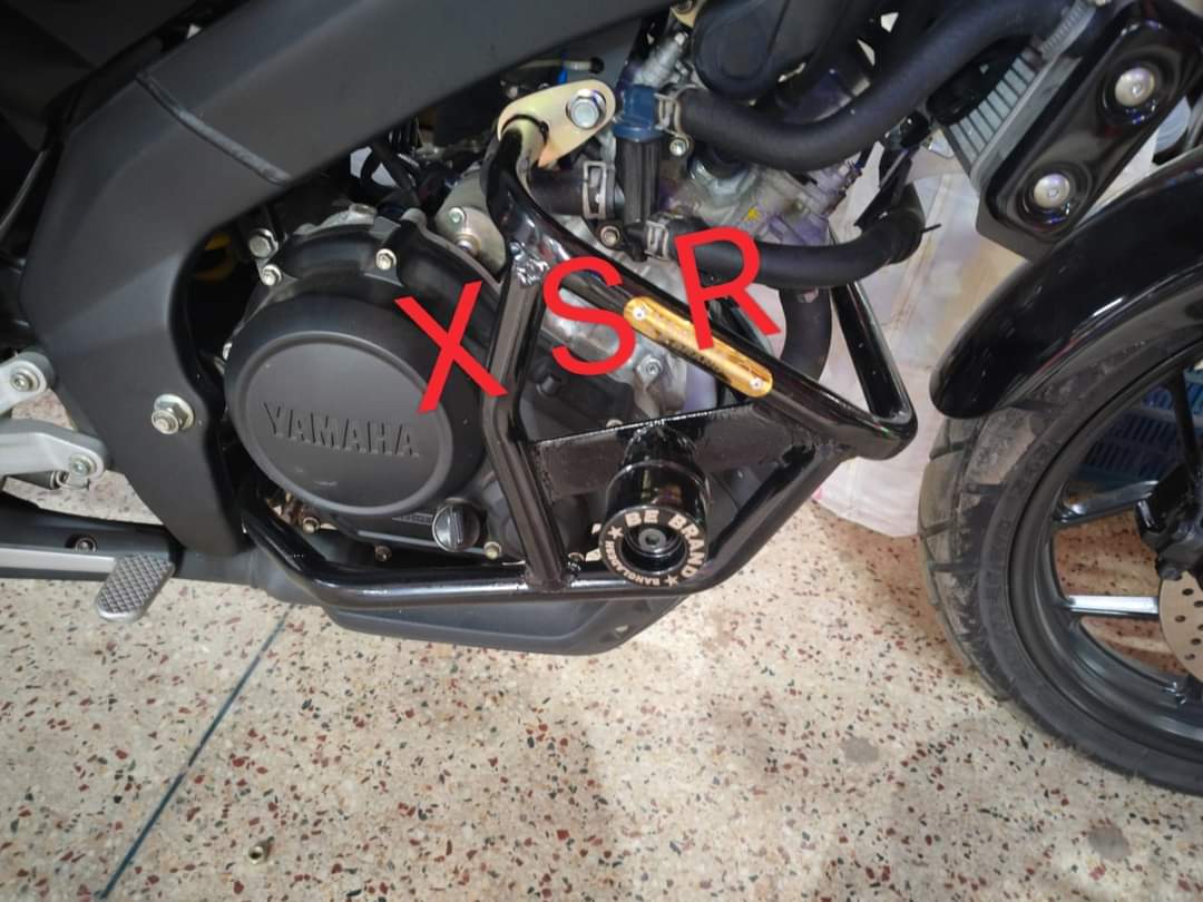 Premium Heavy Engin Gourde Bumper For Yamaha XSR 155_img_0