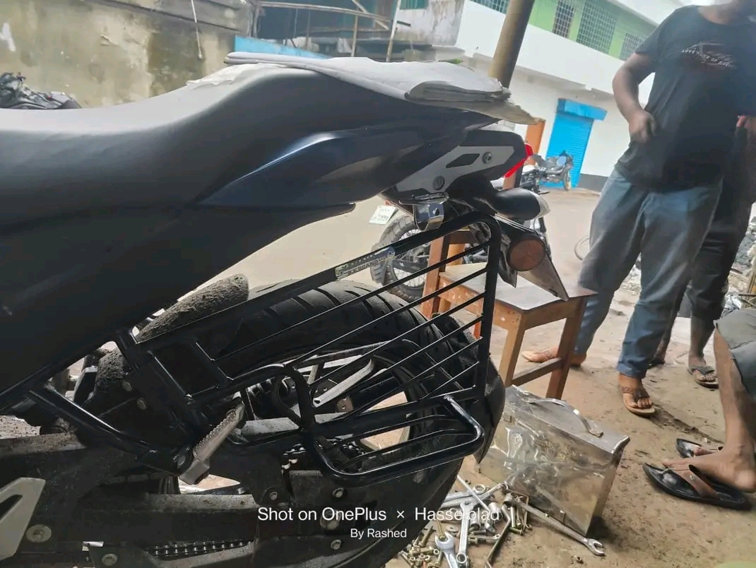 Premium Full Sharee Gourde (Left Side) For Yamaha Fzs All Model_img_1