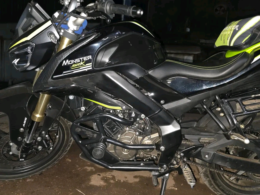 Premium Heavy Engin Gourde Bumper For Monster SRK 180_img_1