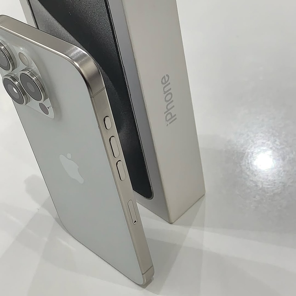 iPhone 15 Pro Max_img_12