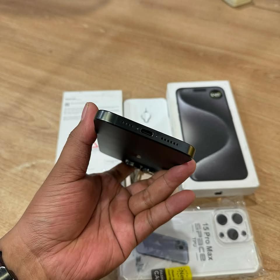 iPhone 15 Pro Max_img_6