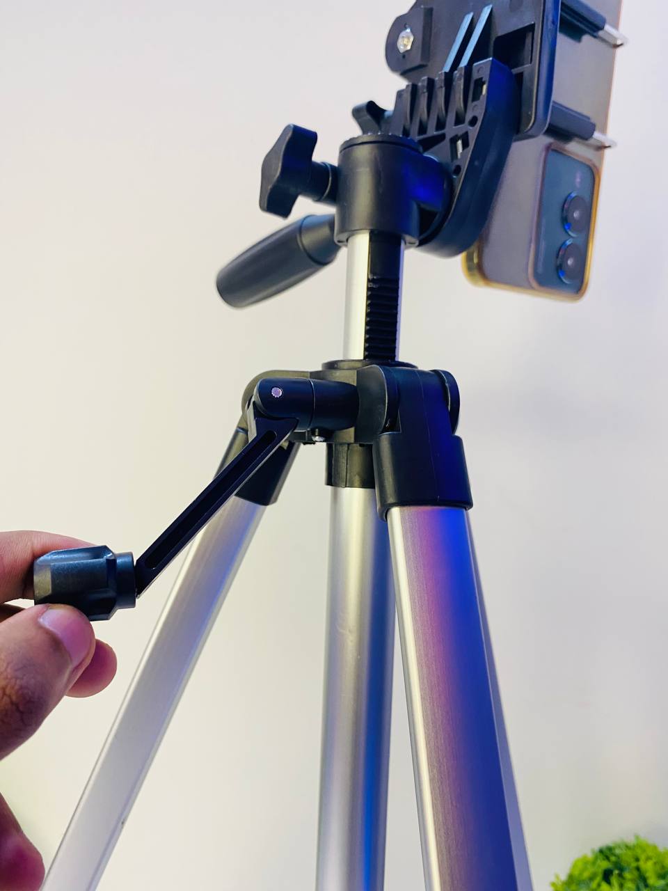 Tripod WT 330A_img_5