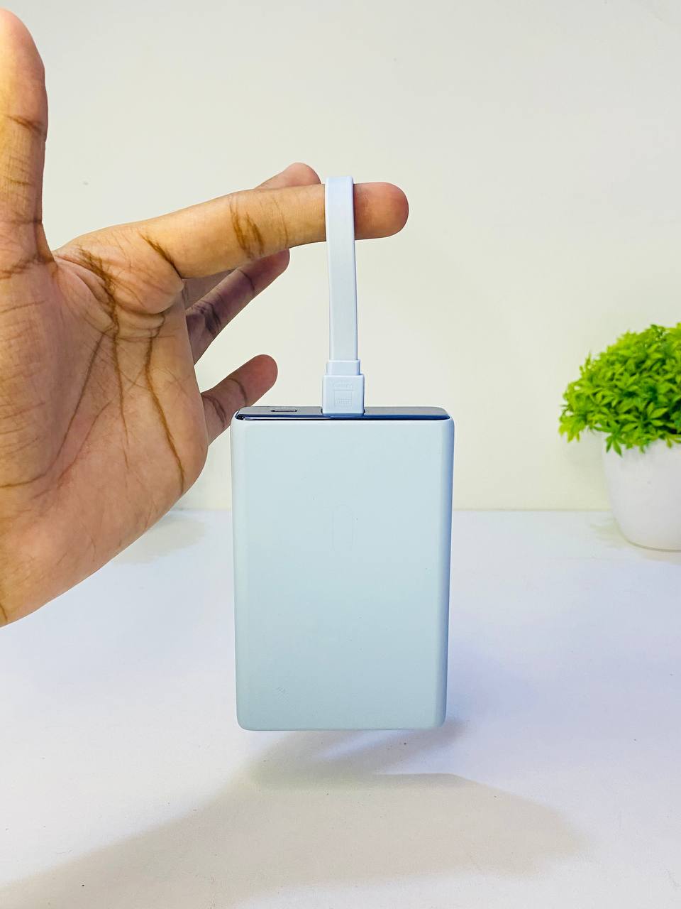 Joyroom JR-PMM01 Wireless PowerBank🔋 (Premium)_img_2